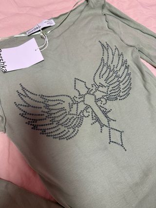 Camiseta Bershka manga larga con estampado
