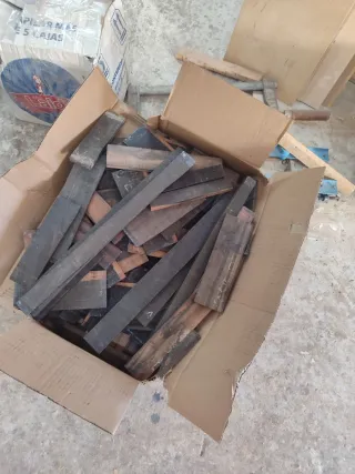 Madera de ebano  5'30€ el kilo