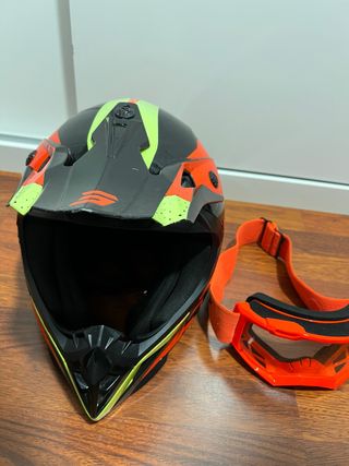 Casco Motocross Shoot con Gafas