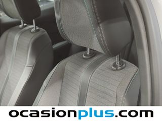 Peugeot 2008 PureTech 130 S&S Allure 96 kW (130 CV)