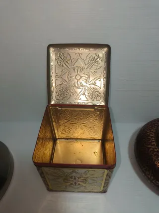 Set 2 Scatole Latta Vintage Sperlari