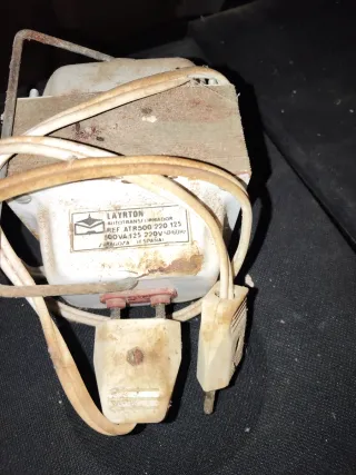 Transformador Layrton 500VA 220V-125V