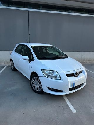 Toyota Auris 2008
