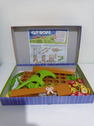 Juego de mesa Cut the Rope completo en su caja