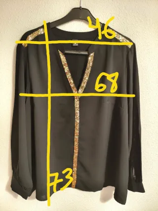 Blusa negra con lentejuelas doradas Talla 3xL-56