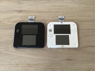 2 Nintendo 2DS