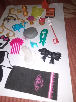 MONSTER HIGH ACCESORIOS UNIDAD