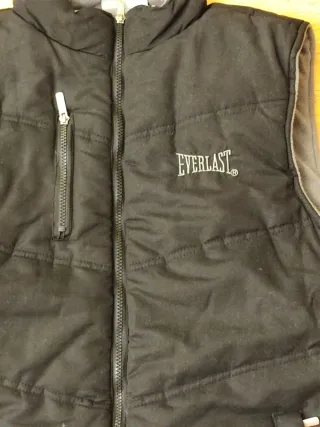 Chaleco Everlast Negro y Gris