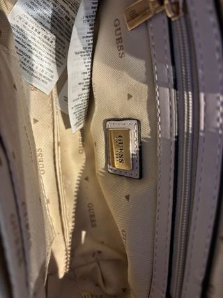 Bolso Guess Morado y Dorado Nuevo