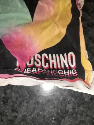 Foulard Moschino Cheap and Chic in seta