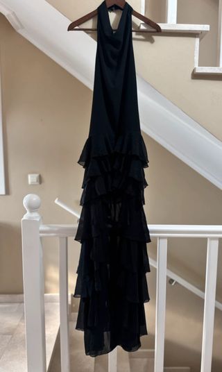 Vestido largo halter negro para evento