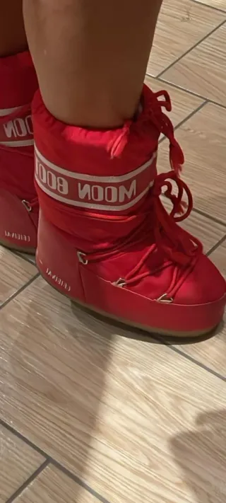 Moon Boot originali rossi