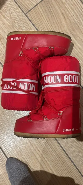 Moon Boot originali rossi