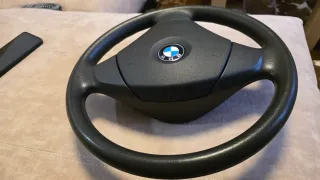 Volante BMW E90/E91/E92 E81/E82/E84 con Airbag