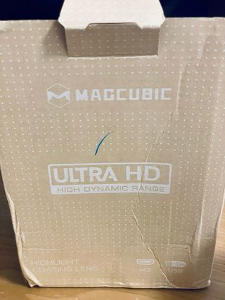 Proyector Magcube HY300 Pro