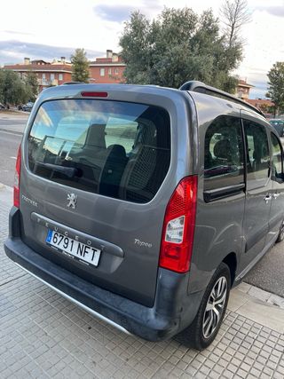 Peugeot Partner 2012