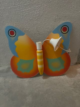 Lámpara infantil mariposa