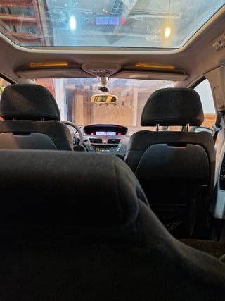 Citroen Grand C4 Picasso 2009