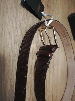 Cinturón de piel trenzada para caballero