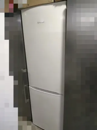 Frigorífico combi No Frost Bosch A+