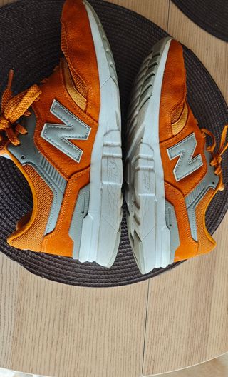 New Balance 997H Naranja