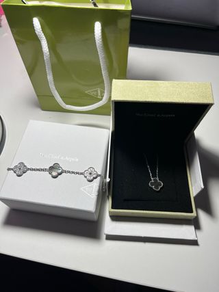 Conjunto Van Cleef & Arpels: Pulsera y Collar