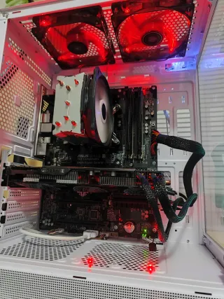 PC Sobremesa Blanco Montado