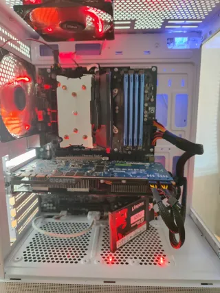 PC Sobremesa Blanco Montado