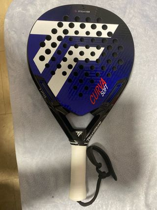 Pala de pádel TecniFibre Curva Soft