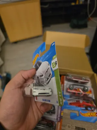 Hot Wheels Tesla Model S Plaid