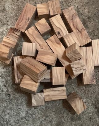 Cubetti Legno Scarto Ulivo 5kg