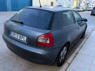 Audi A3 1.9tdi 100cv