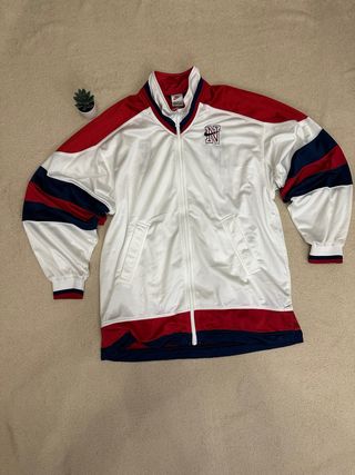 Chaqueta Nike Roja y Blanca
