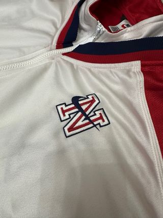 Chaqueta Nike Roja y Blanca