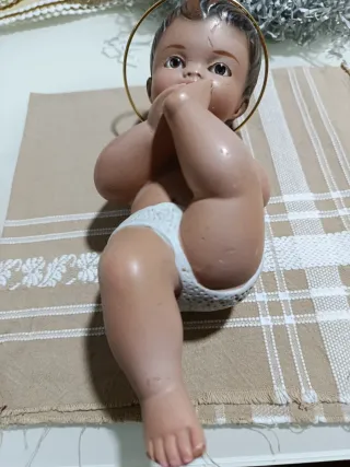 Niño Jesús con aureola