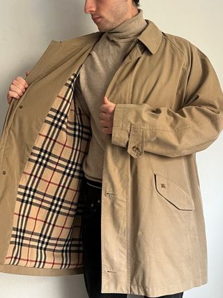 Gabardina Burberry Beige