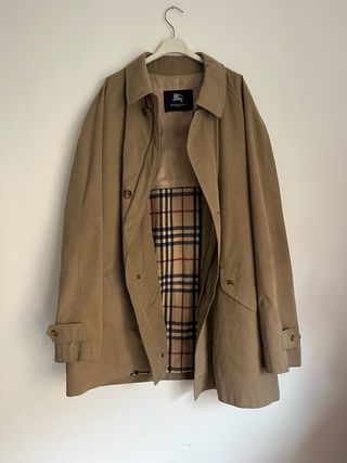 Gabardina Burberry Beige