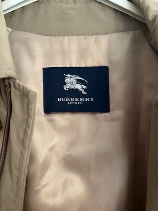 Gabardina Burberry Beige