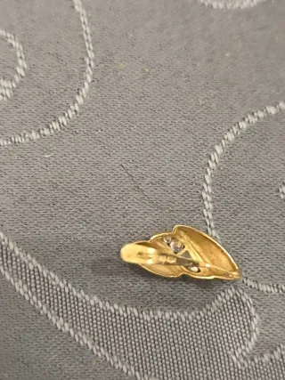 Pendientes de oro con circonitas