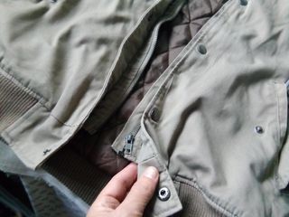 Cazadora H&M bomber algodón BEIGE S-M forro.