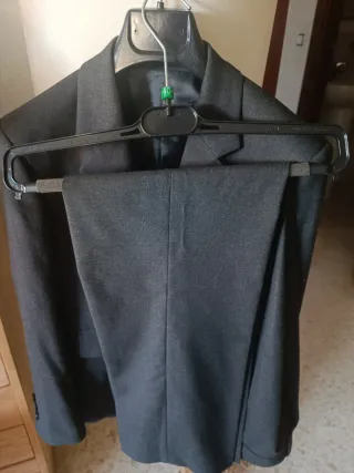 Traje de chaqueta gris mujer