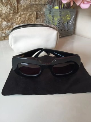 Gafas de sol Bimba y Lola negras y funda