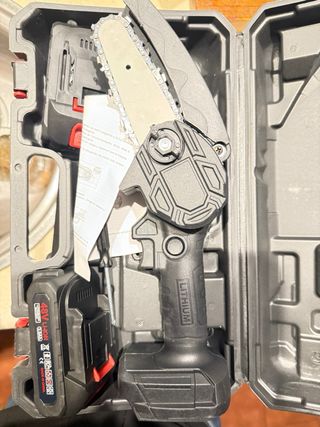 motosierra Eléctrica 40V con Batería