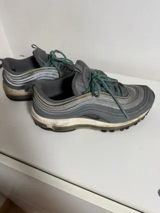 Nike Air Max 97 Talla 42.5 Gris Dorado