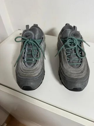 Nike Air Max 97 Talla 42.5 Gris Dorado