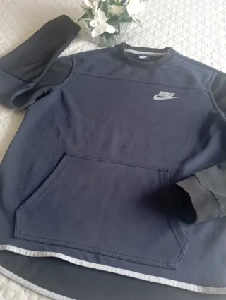 Sudadera Nike Original ,Azul y Negra, Perfecta