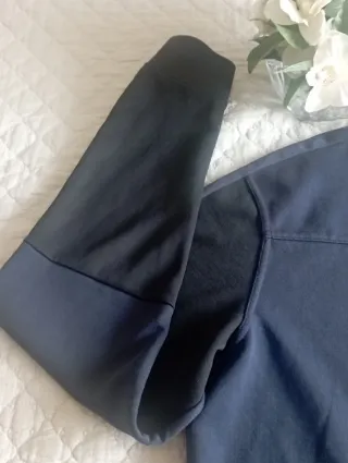 Sudadera Nike Original ,Azul y Negra, Perfecta