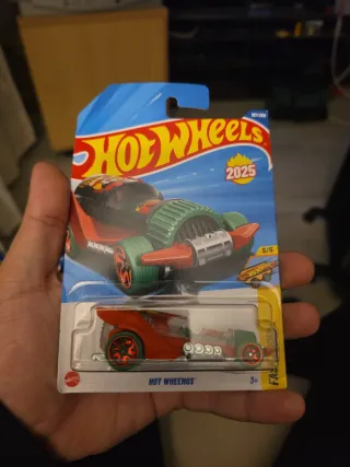 Hot Wheels Hot Wheengs 2025