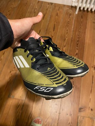 Botas Adidas Messi F50 Doradas Fútbol niño 36