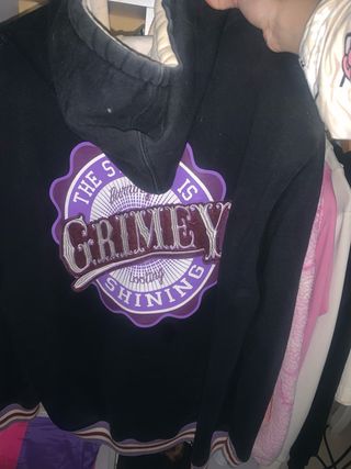 Sudadera Grimey XL Negra y Morada